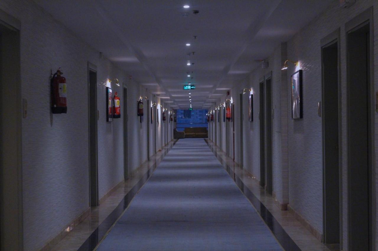 Rollins Hotel Buraidah Ngoại thất bức ảnh